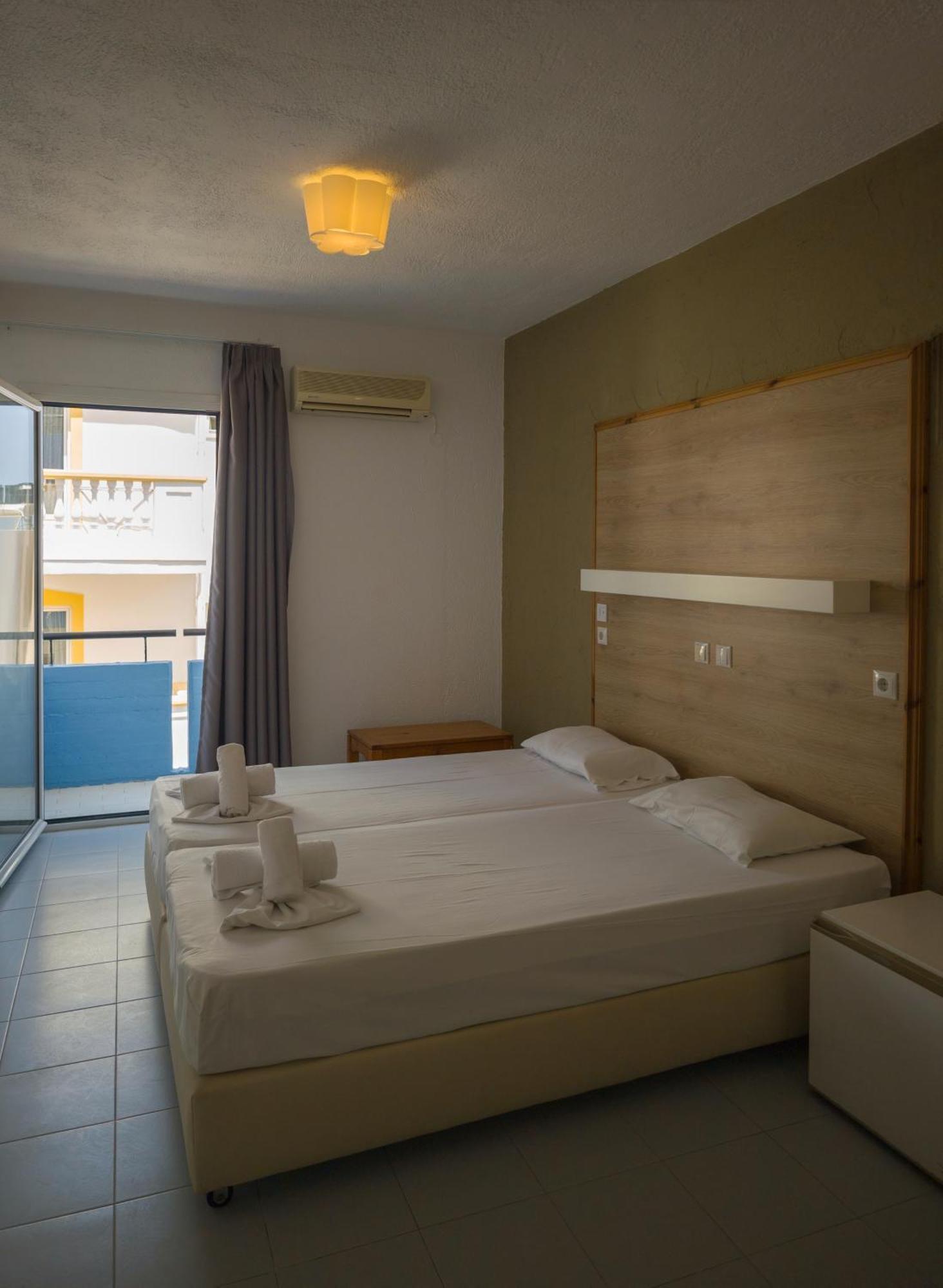 Simple Hotel Hersonissos Blue Hersonissos (Crete) Exterior foto